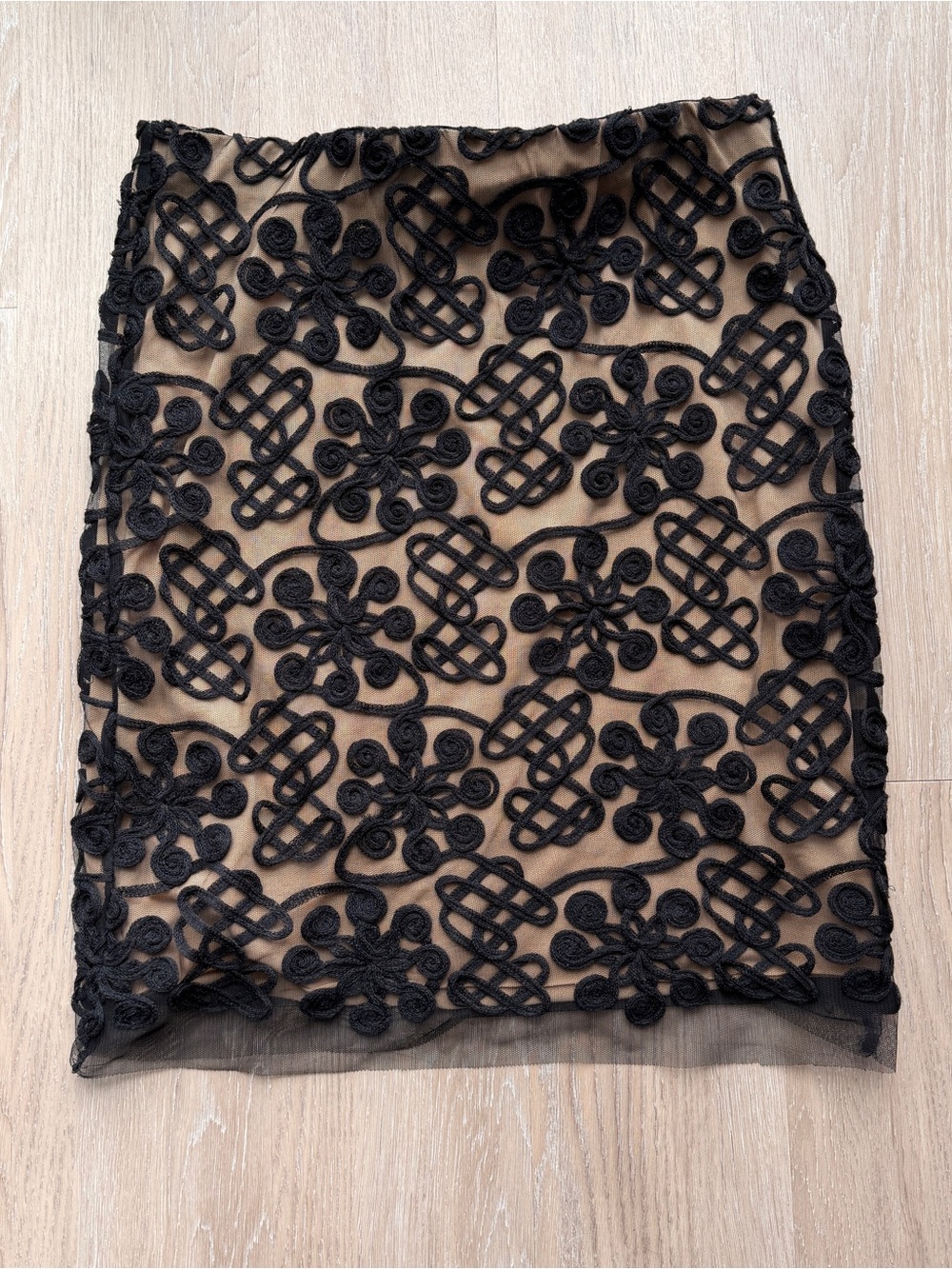 Max studio black and tan skirt